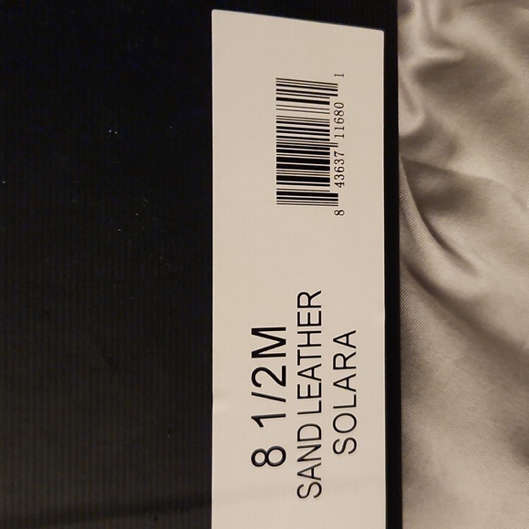 J/SLIDES SANDALS/BRAND NEW NEVER WORN ORIGINAL PACKAGING - Picture 7 of 8